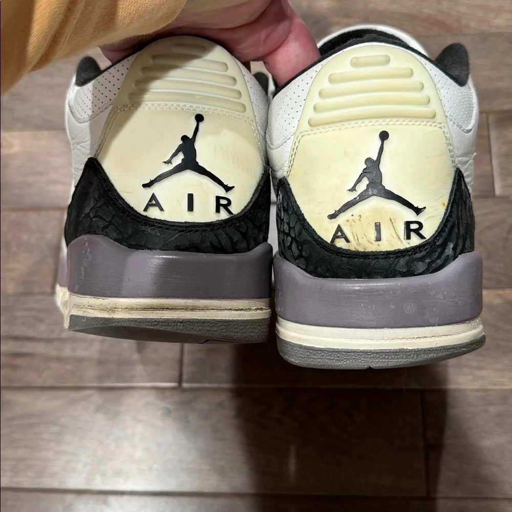 Men’s Jordan size 10.5 - Picture 5 of 9